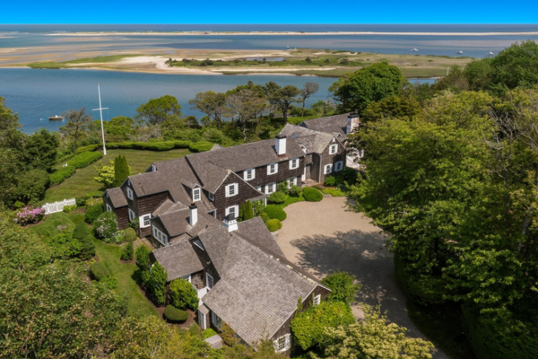 552 Shore Road Sets the Standard: Highest-Priced Cape Sale of 2025